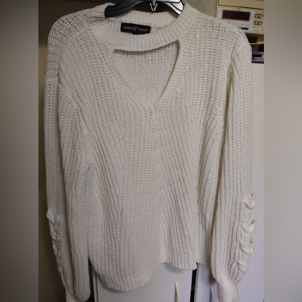 white almost famous sweater, size extra large